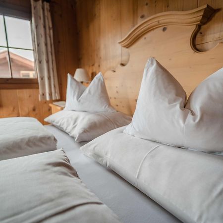 Gaestehaus Leirerhaeusl Alpbach Buitenkant foto